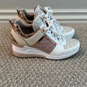 Michael Kors Women's Cream and Pink Sneakers